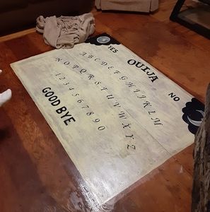 Meet your Posher, Lawrence